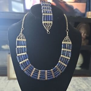 Elegant Lapis Gemstone Slilvertone Beaded Necklace And Bracelet Set